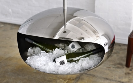 Подвесной биокамин Cocoon Aeris Stainless Steel по цене 202 800 руб.